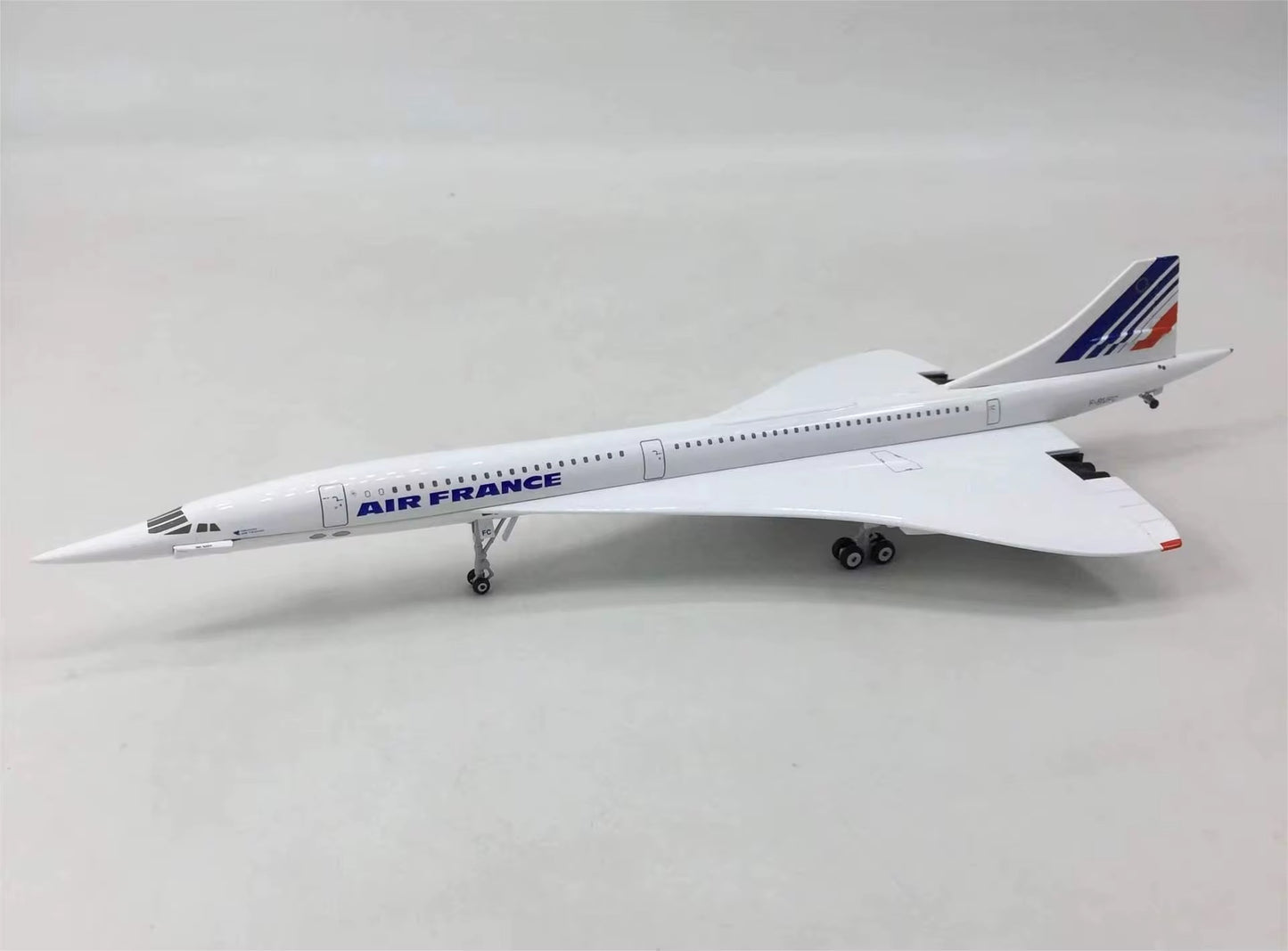Concorde Air France 🇫🇷 -1:125 - Finition Premium