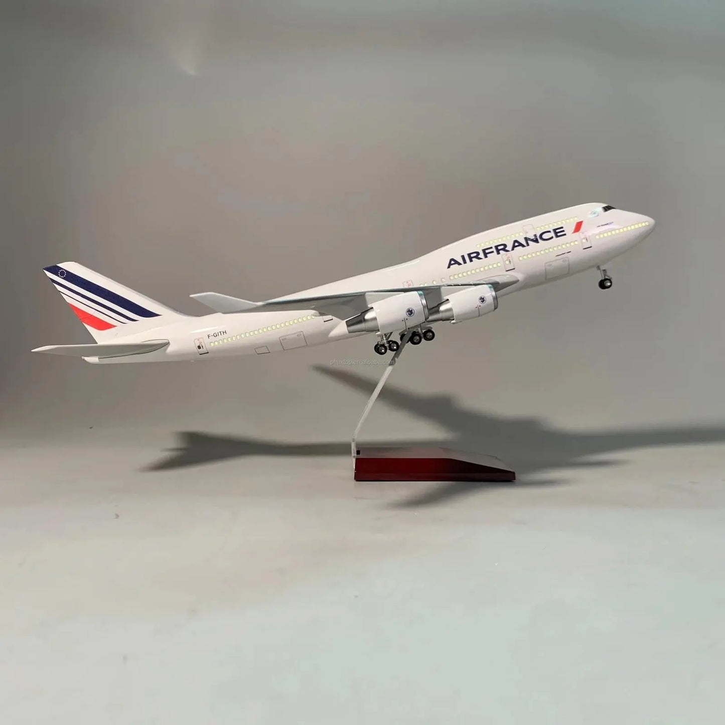 Boeing 747