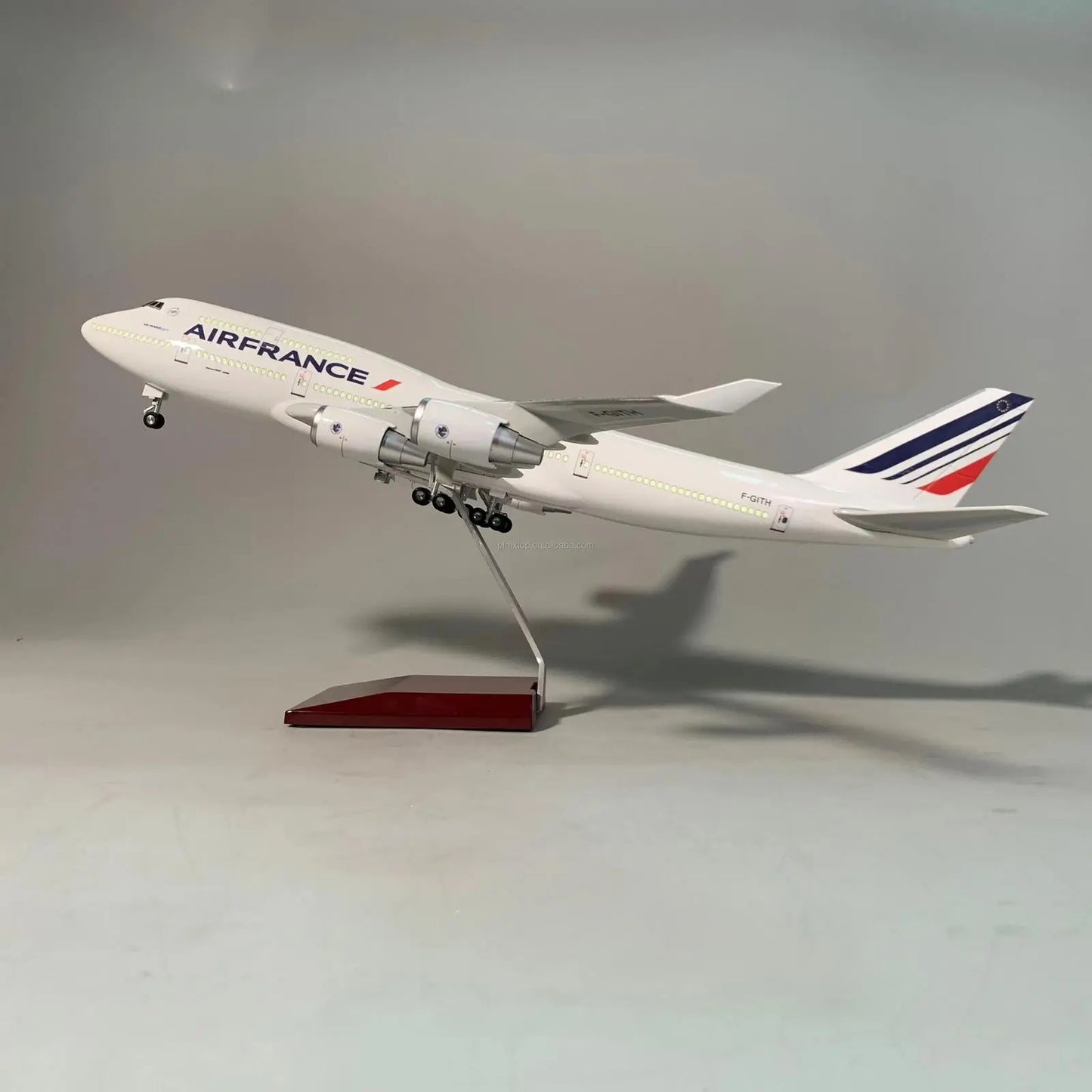 Boeing 747