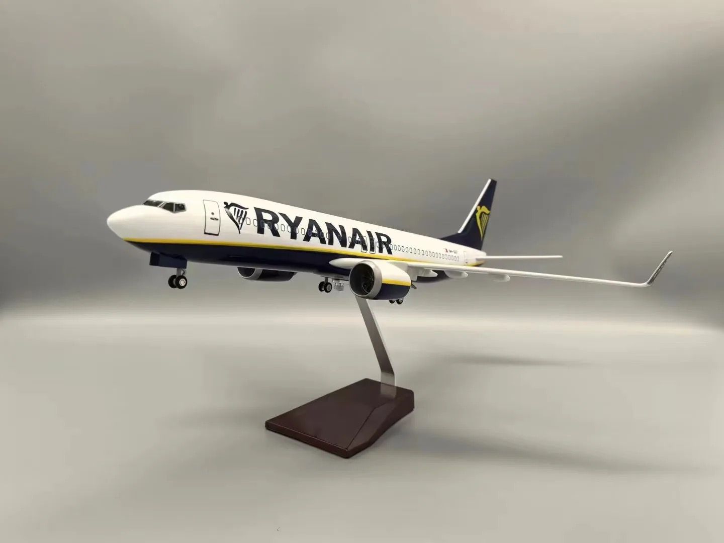 Boeing 737