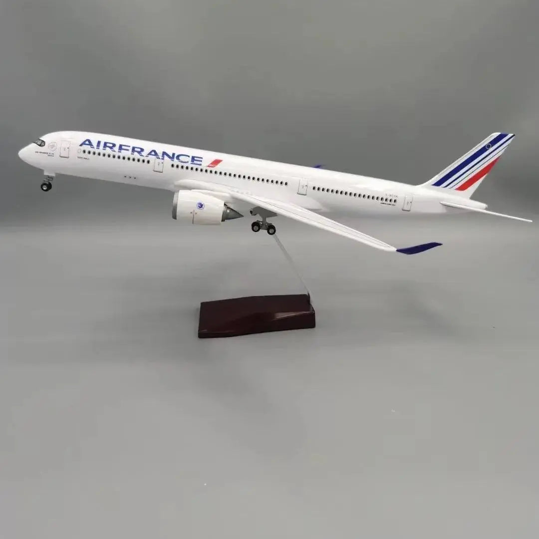 Airbus A350 - Échelle 1:142 - Finition Premium