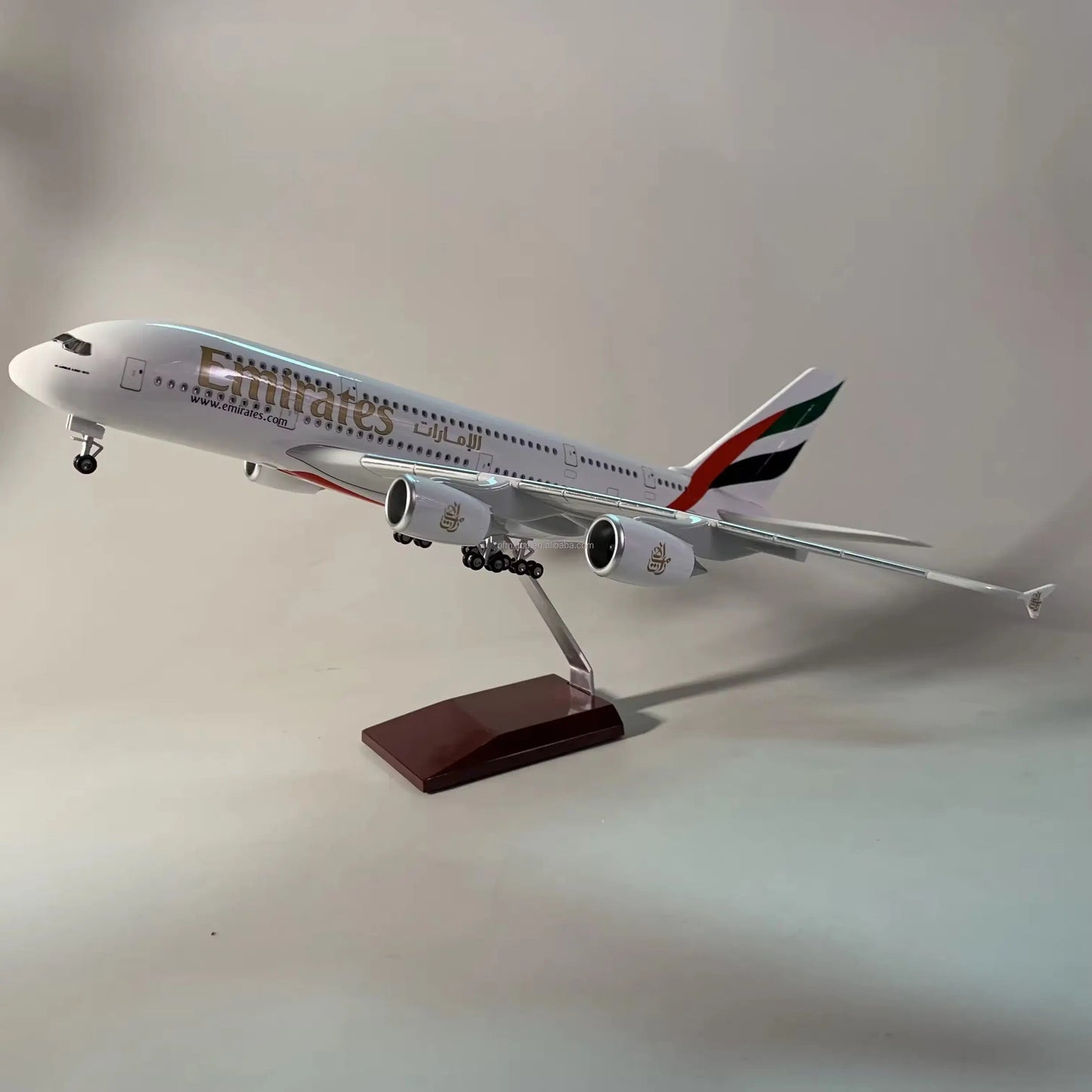 Airbus A380 - Échelle 1:160 - Finition Premium