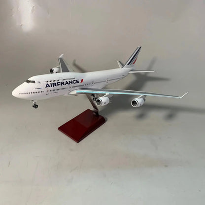 Boeing 747