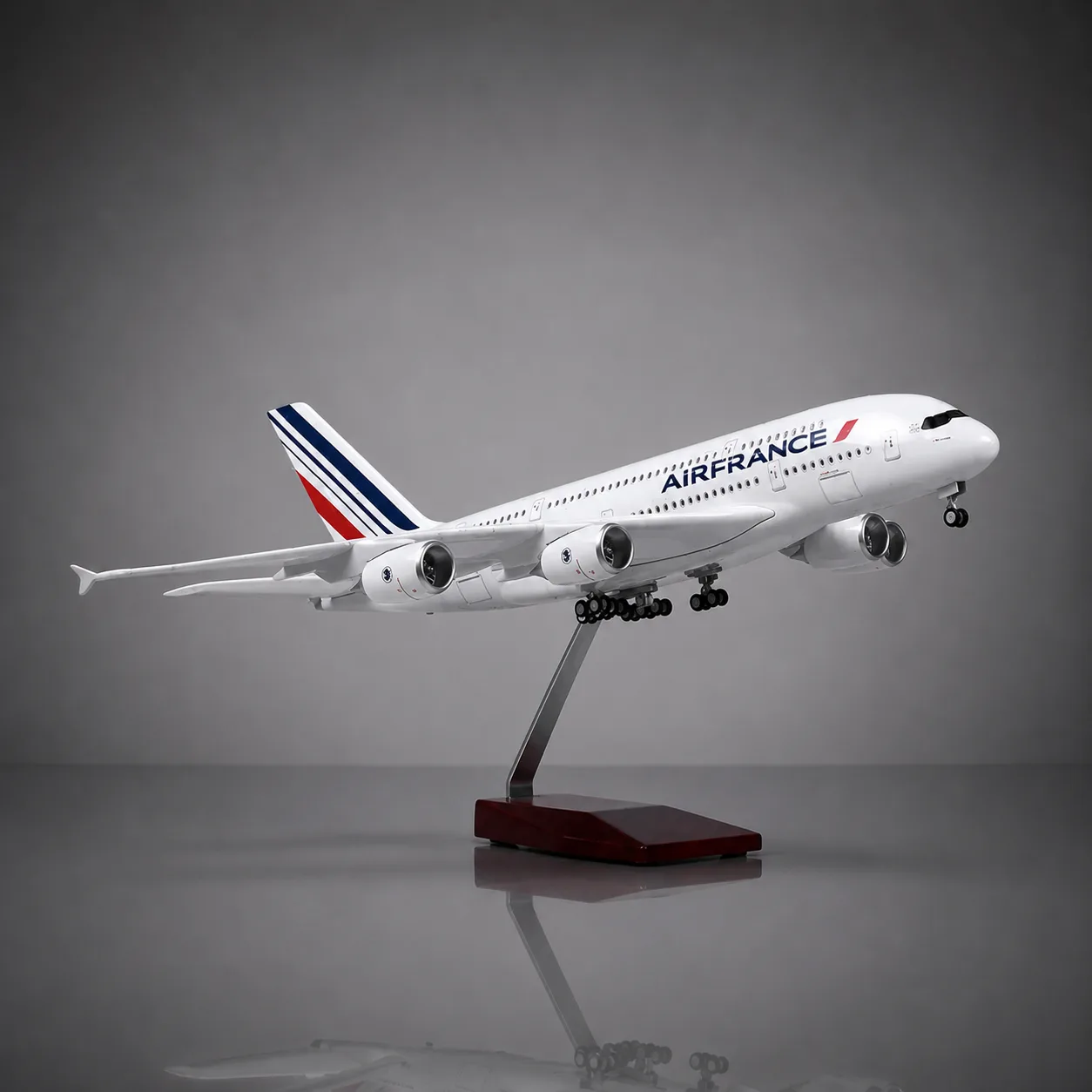 Airbus A380 Air France 🇫🇷 1:160  46 cm LED
